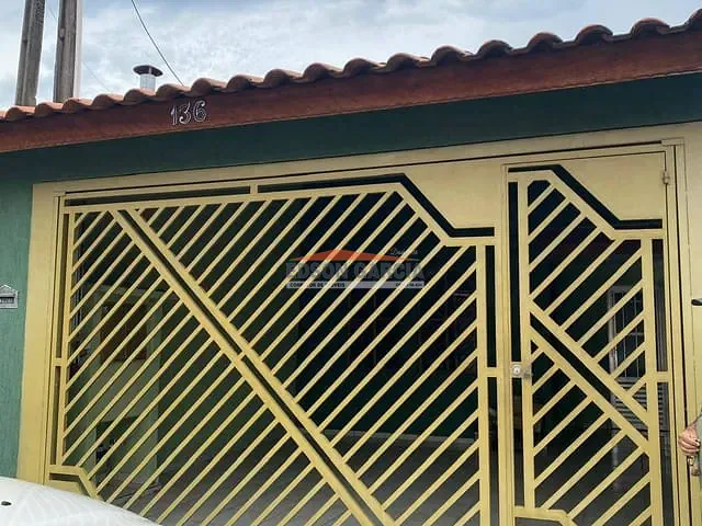 Casa 2 quartos e 2 banheiros, à venda, no bairro Parque São Bento em Sorocaba