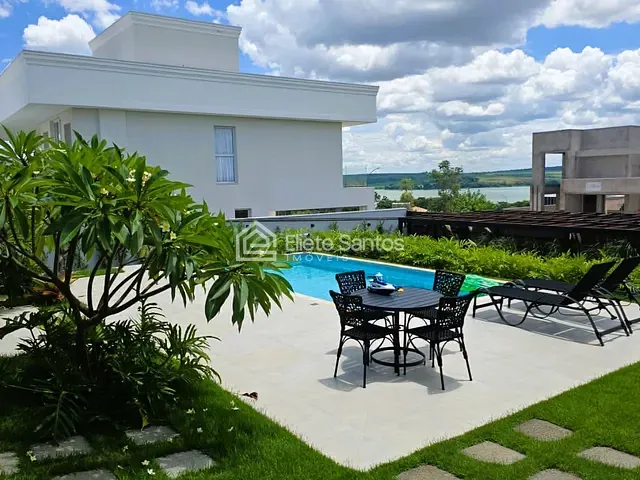 Casa 3 quartos e 5 banheiros, à venda, no bairro Residencial Jardim Barra do Cisne I em Americana
