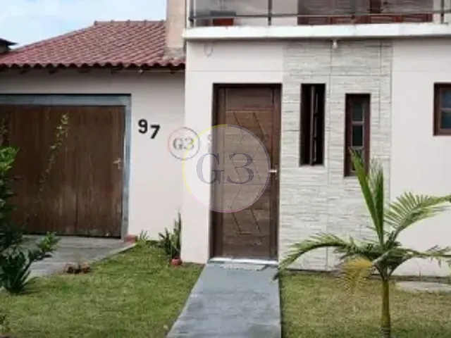 Casa 2 quartos e 2 banheiros, à venda, no bairro Fragata em Pelotas