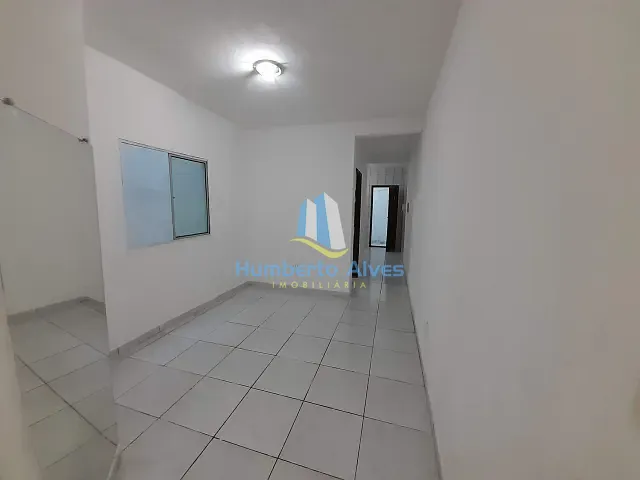Casa 1 quarto e 1 banheiro, para alugar, no bairro Cruzeiro em Vitória da Conquista