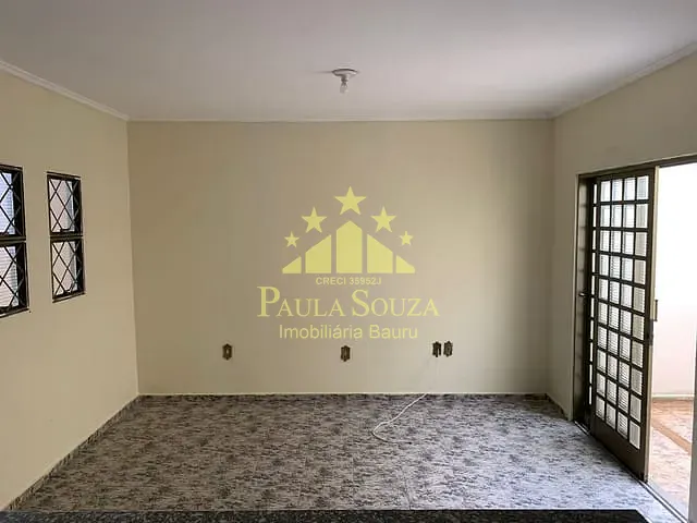 Casa 3 quartos e 2 banheiros, à venda, no bairro Vila Industrial em Bauru