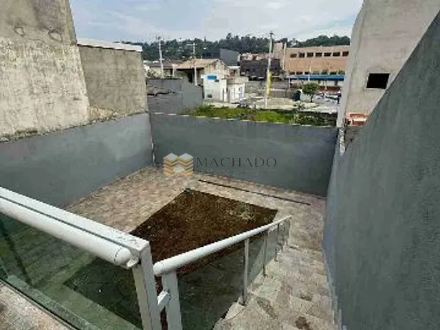 Casa com 170m² 2 quartos e 2 banheiros, à venda ou para alugar, no bairro Portais (Polvilho) em Cajamar