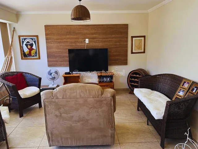 Casa com 250m² 3 quartos e 3 banheiros, à venda, no bairro Jardim Europa em Jaguariúna
