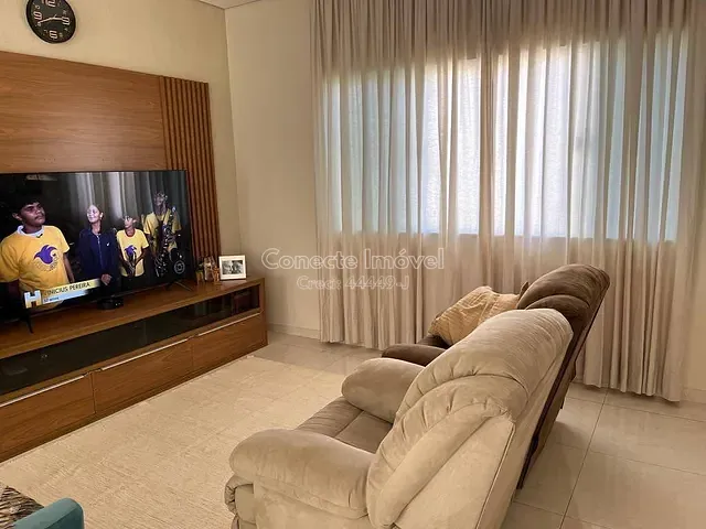 Casa com 250m² 3 quartos e 3 banheiros, à venda, no bairro Jardim Europa em Jaguariúna