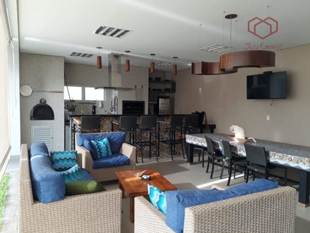 Casa com 900m² 3 quartos e 4 banheiros, à venda, no bairro Ribeirão do Lipa em Cuiabá