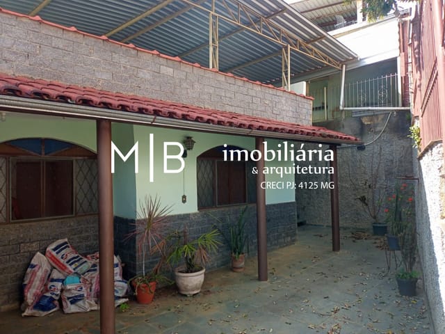 Casa com 243m² 2 quartos e 2 banheiros, à venda, no bairro PRIMAVERA em CATAGUASES