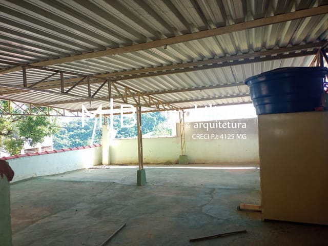 Casa com 243m² 2 quartos e 2 banheiros, à venda, no bairro PRIMAVERA em CATAGUASES
