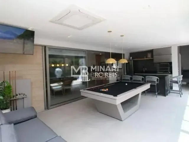 Casa 4 quartos e 6 banheiros, à venda, no bairro Tamboré em Santana de Parnaíba