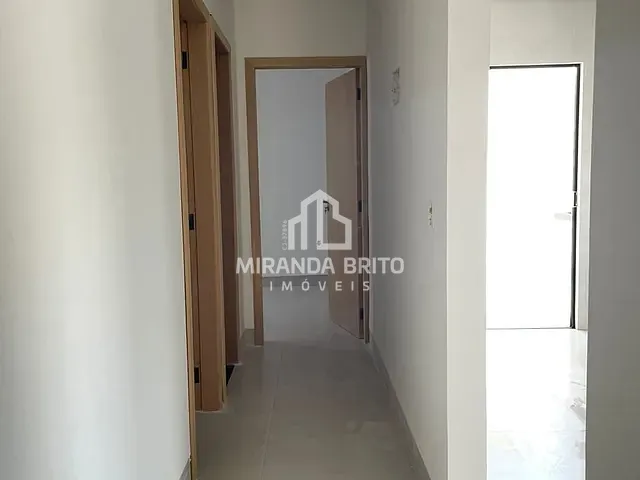 Casa 3 quartos e 2 banheiros, à venda, no bairro Setor Central em Aparecida de Goiânia