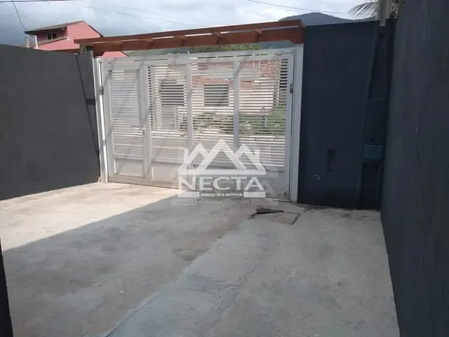 Casa com 150m² 3 quartos e 3 banheiros, à venda, no bairro Jaraguá em São Sebastião