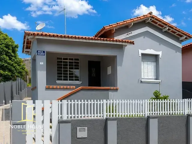 Casa com 366m² 2 quartos e 2 banheiros, à venda, no bairro Centro em Vinhedo