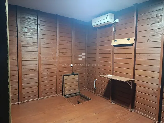 Casa 1 quarto e 1 banheiro, para alugar, no bairro Praia do Estaleiro em Balneário Camboriú