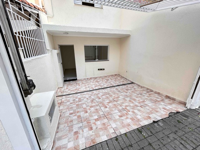 Foto do Sobrado - Sobrado com 140 m2, 3 dorm, 1 suíte, 1 vaga, quintal à VENDA na Vila Mariana | Paulista Imóveis.