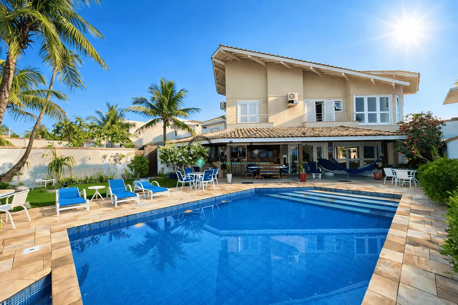 Casa, 4 quartos, 368 m² - Foto 1