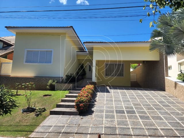 Casa com 450m² 3 quartos e 4 banheiros, à venda, no bairro Villaggio Capríccio em Louveira