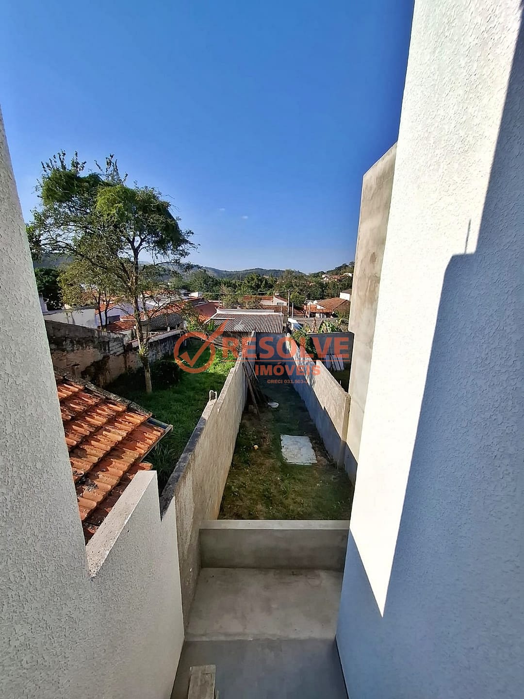 Casa à venda com 2 quartos, 120m² - Foto 11