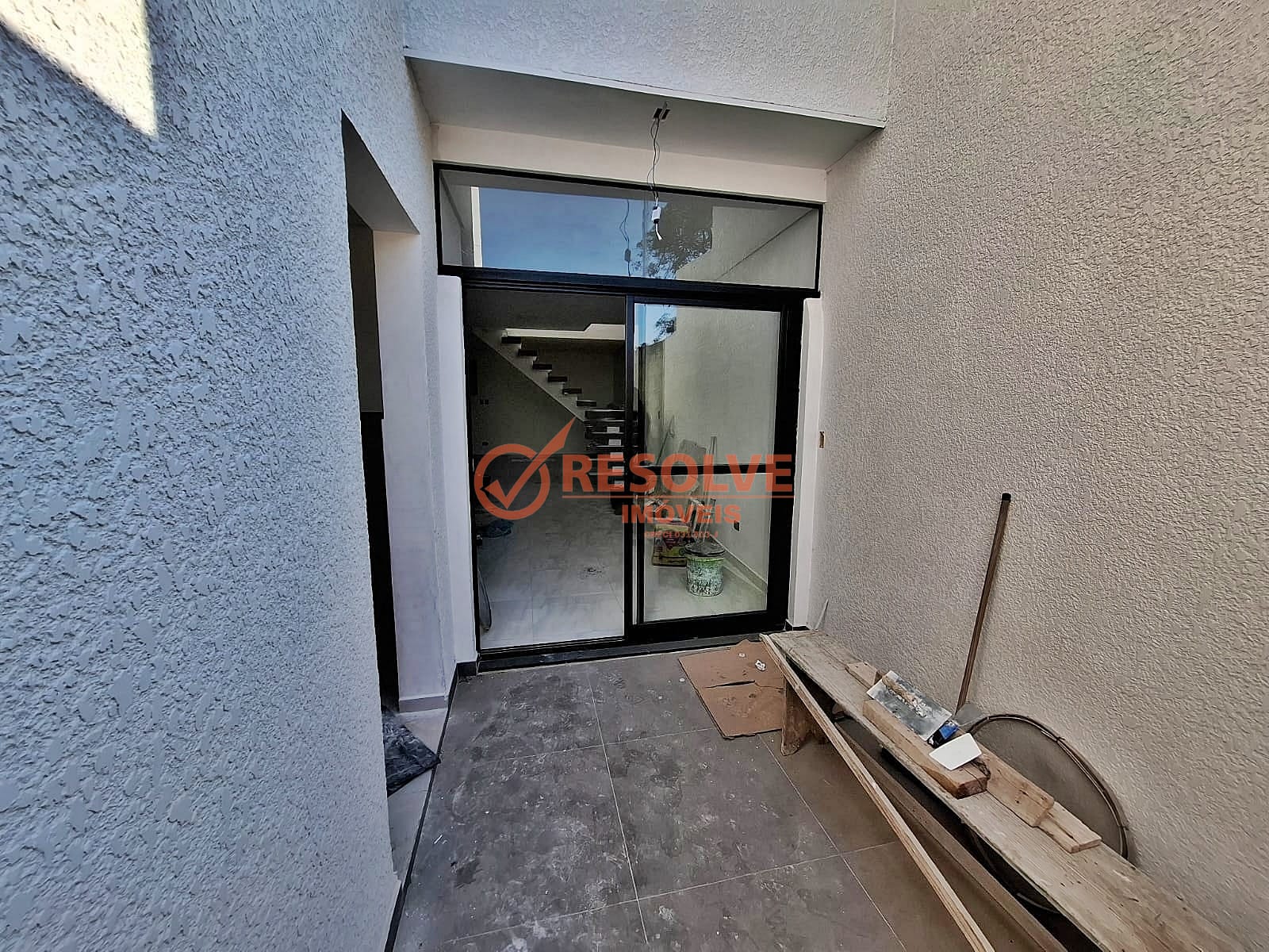 Casa à venda com 2 quartos, 120m² - Foto 2