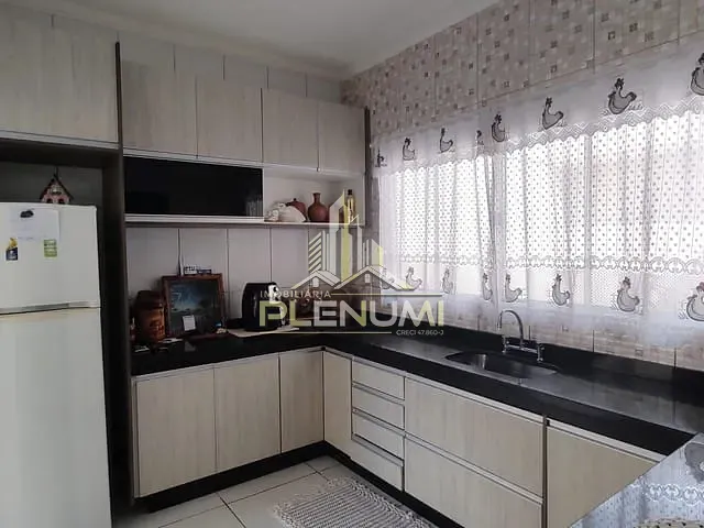 Casa com 160m² 3 quartos e 3 banheiros, à venda, no bairro Jardim Dona Regina Picelli em Rio Claro