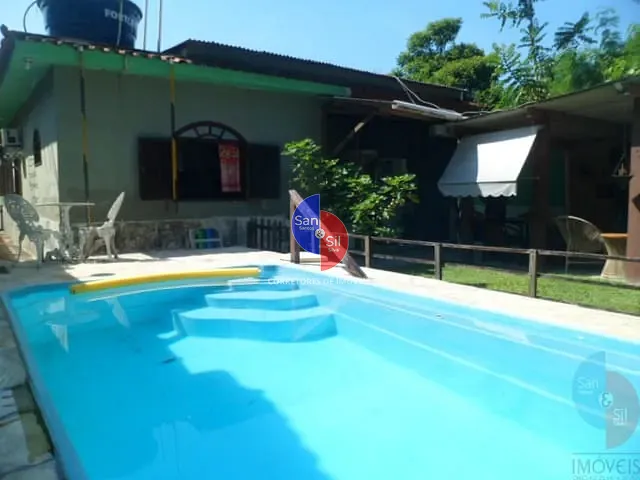 Casa 3 quartos e 3 banheiros, à venda, no bairro Ipiranga (Guia de Pacobaíba) em Magé
