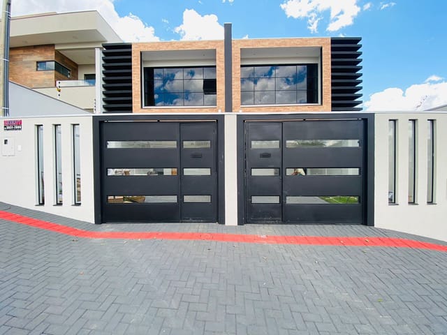 Foto do Casa - Casa assobradada à venda, 195m², com 3 quartos sendo 3 suítes, 1 lavabo, 2 vagas de garagem, Jardim Burle Marx. Londrina/PR | Taive