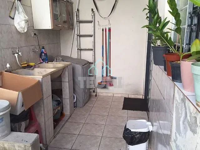 Casa com 250m² 2 quartos e 1 banheiro, à venda, no bairro Parque Piratininga em Taubaté
