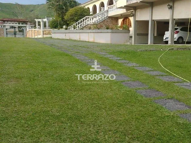 Casa 3 quartos e 3 banheiros, à venda ou para alugar, no bairro Centro em Rio Claro