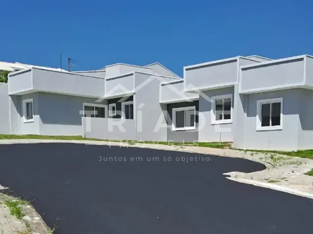 Casa 3 quartos e 1 banheiro, à venda, no bairro Costeira em Araucária