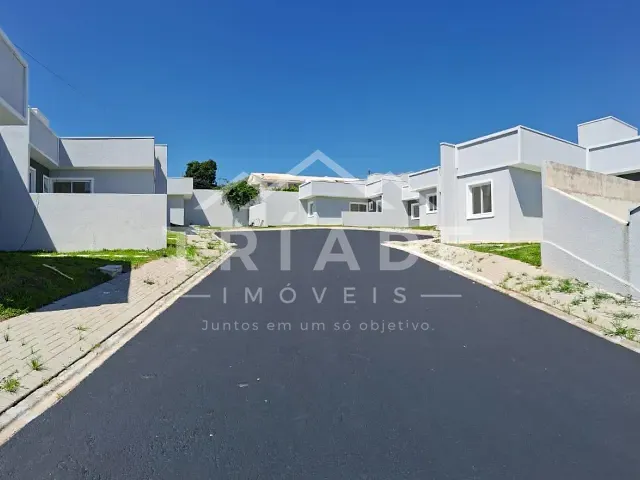 Casa 3 quartos e 1 banheiro, à venda, no bairro Costeira em Araucária