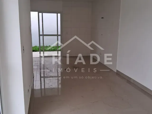 Casa 3 quartos e 1 banheiro, à venda, no bairro Costeira em Araucária