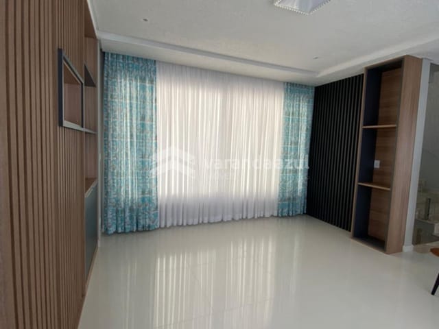 Casa com 400m² 5 quartos e 5 banheiros, à venda, no bairro Loteamento Municipal Brás Cubas em Mogi das Cruzes