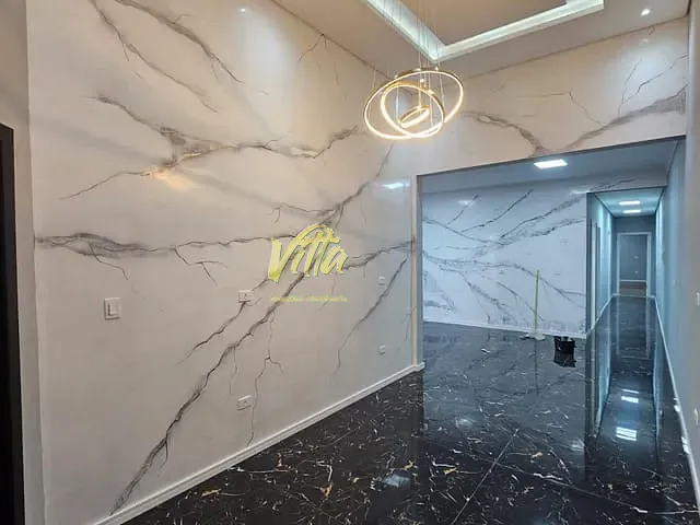 Casa com 220m² 3 quartos e 3 banheiros, à venda, no bairro Costeira em Araucária
