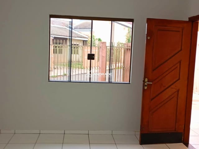 Casa com 100m² 2 quartos e 1 banheiro, à venda, no bairro Loteamento Residencial Uirapuru em Apucarana
