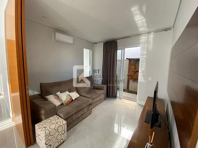 Casa com 300m² 2 quartos e 4 banheiros, à venda, no bairro Jardim Residencial Dona Lucilla em Indaiatuba