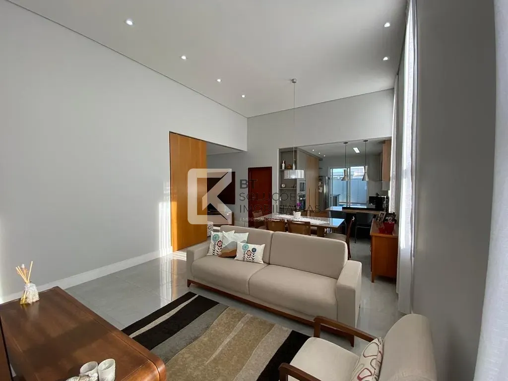 Casa, 2 quartos, 240 m² - Foto 1