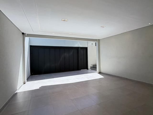 Casa 3 quartos e 5 banheiros, à venda, no bairro Jardim Lima em Franca