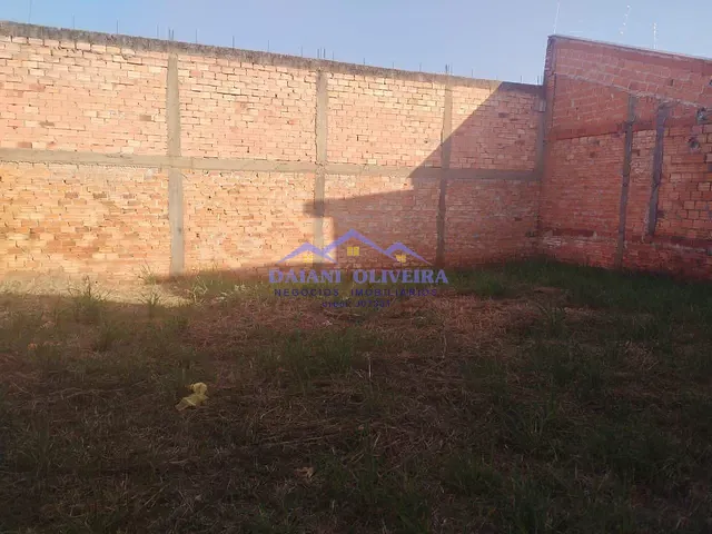 Casa 2 quartos e 1 banheiro, para alugar, no bairro IRMÃ PAULINA em Cambará