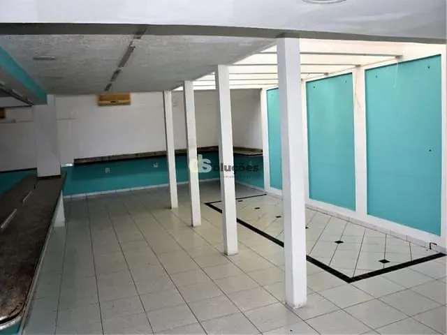 Casa à venda ou para alugar, no bairro Vila Gomes Cardim em São Paulo