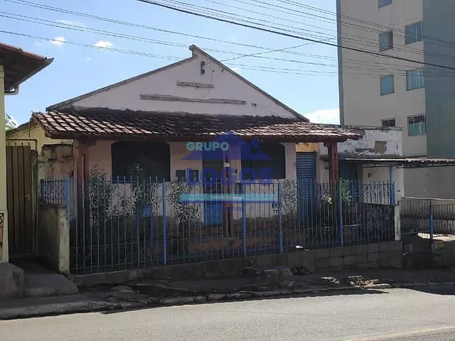 Casa com 360m² 3 quartos e 1 banheiro, à venda, no bairro Alvorada em João Monlevade