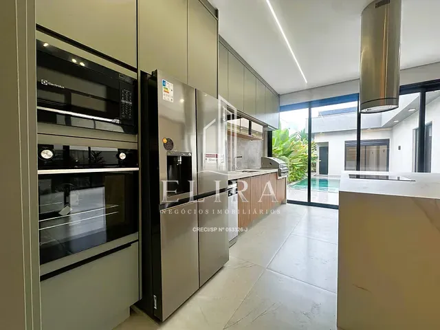 Casa com 360m² 3 quartos e 5 banheiros, à venda, no bairro Jardim Firenze em Santa Bárbara D'Oeste