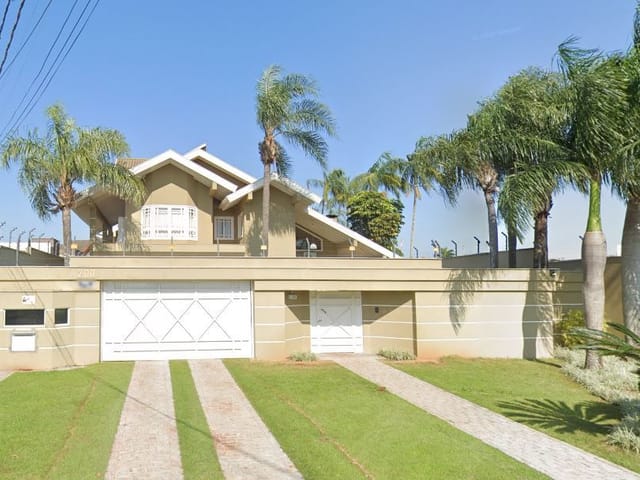 Casa com 1250m² 4 quartos e 10 banheiros, à venda, no bairro Tucano em Londrina