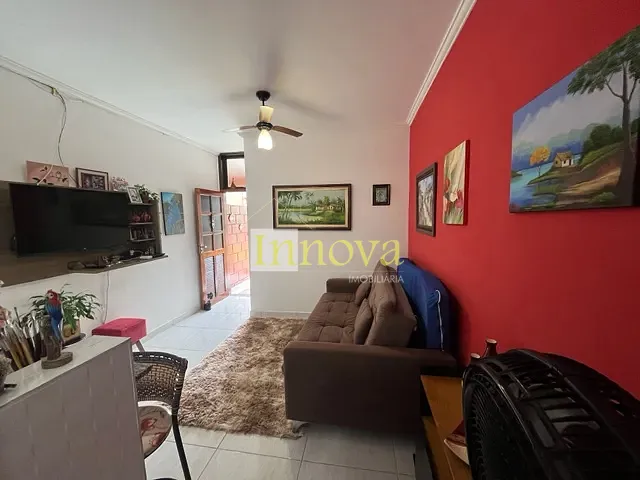 Casa 1 quarto e 1 banheiro, à venda, no bairro Martim de Sá em Caraguatatuba