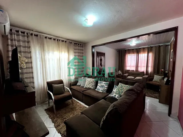 Casa 3 quartos e 2 banheiros, à venda, no bairro Centro em Itapeva