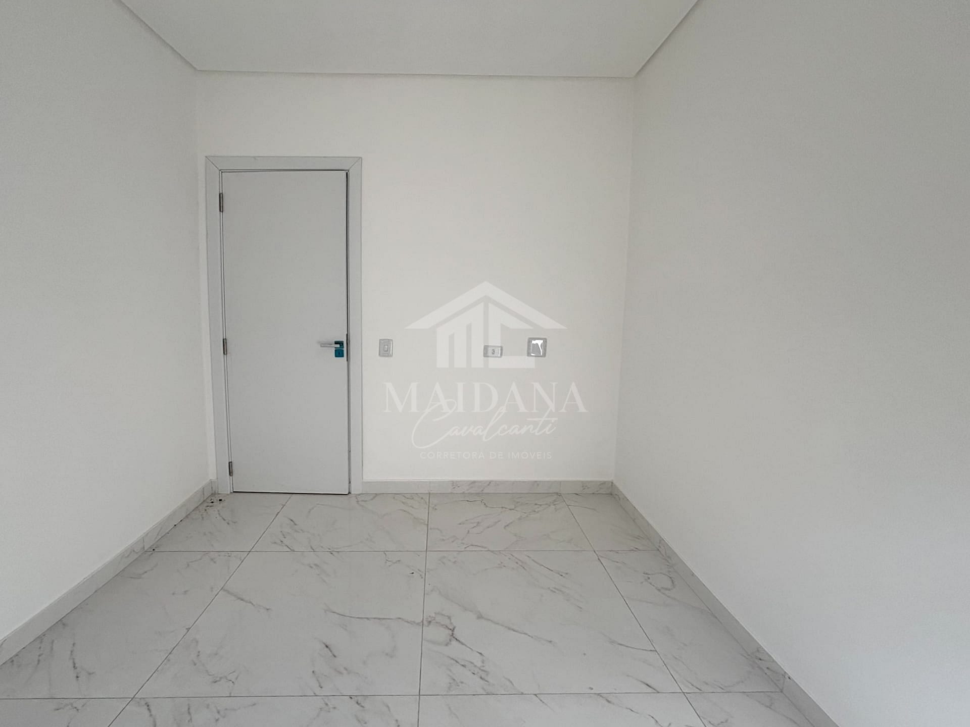 Casa à venda com 3 quartos, 90m² - Foto 7