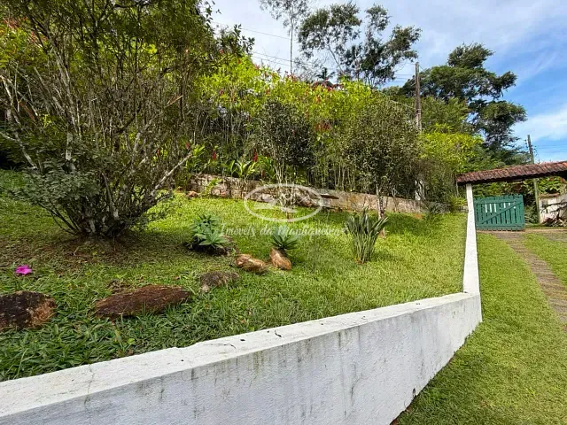Casa com 1850m² 2 quartos e 2 banheiros, à venda, no bairro Fazendinha (Penedo) em Itatiaia