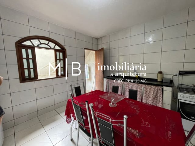 Casa com 157m² 2 quartos e 2 banheiros, à venda, no bairro CENTRO em CATAGUASES