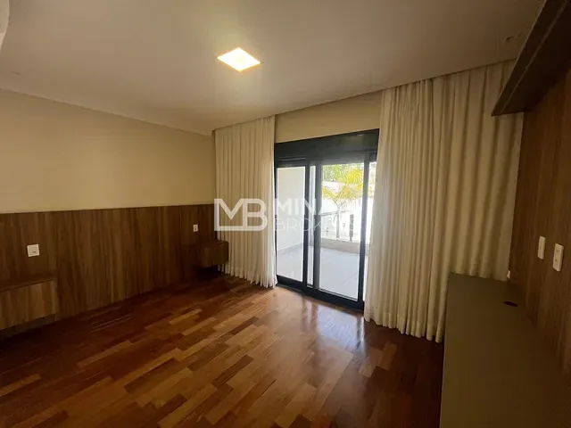 Casa 5 quartos e 7 banheiros, à venda, no bairro Tamboré em Santana de Parnaíba