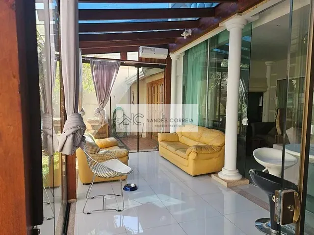 Sobrado 4 quartos e 6 banheiros, à venda, no bairro Mediterrâneo em Londrina