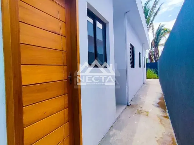 Casa com 80m² 3 quartos e 2 banheiros, à venda, no bairro Mirante de Caraguá em Caraguatatuba