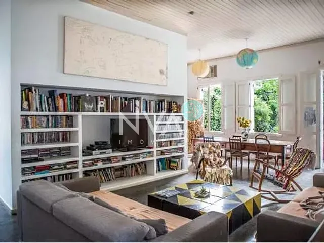Casa com 260m² 5 quartos e 4 banheiros, à venda, no bairro Santa Teresa em Rio de Janeiro