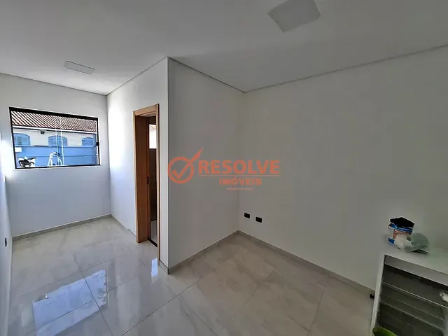 Casa com 160m², para alugar, no bairro Centro em Guararema